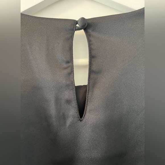 Aaron and amber black satin dress. - Picture 9 of 9